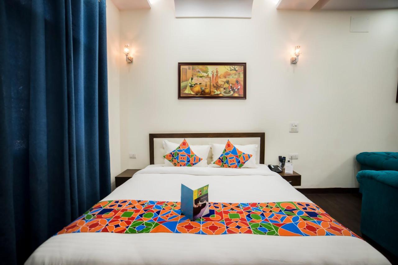 Fabhotel Mannat Residency Sec 52 คูร์เคาน์ ภายนอก รูปภาพ