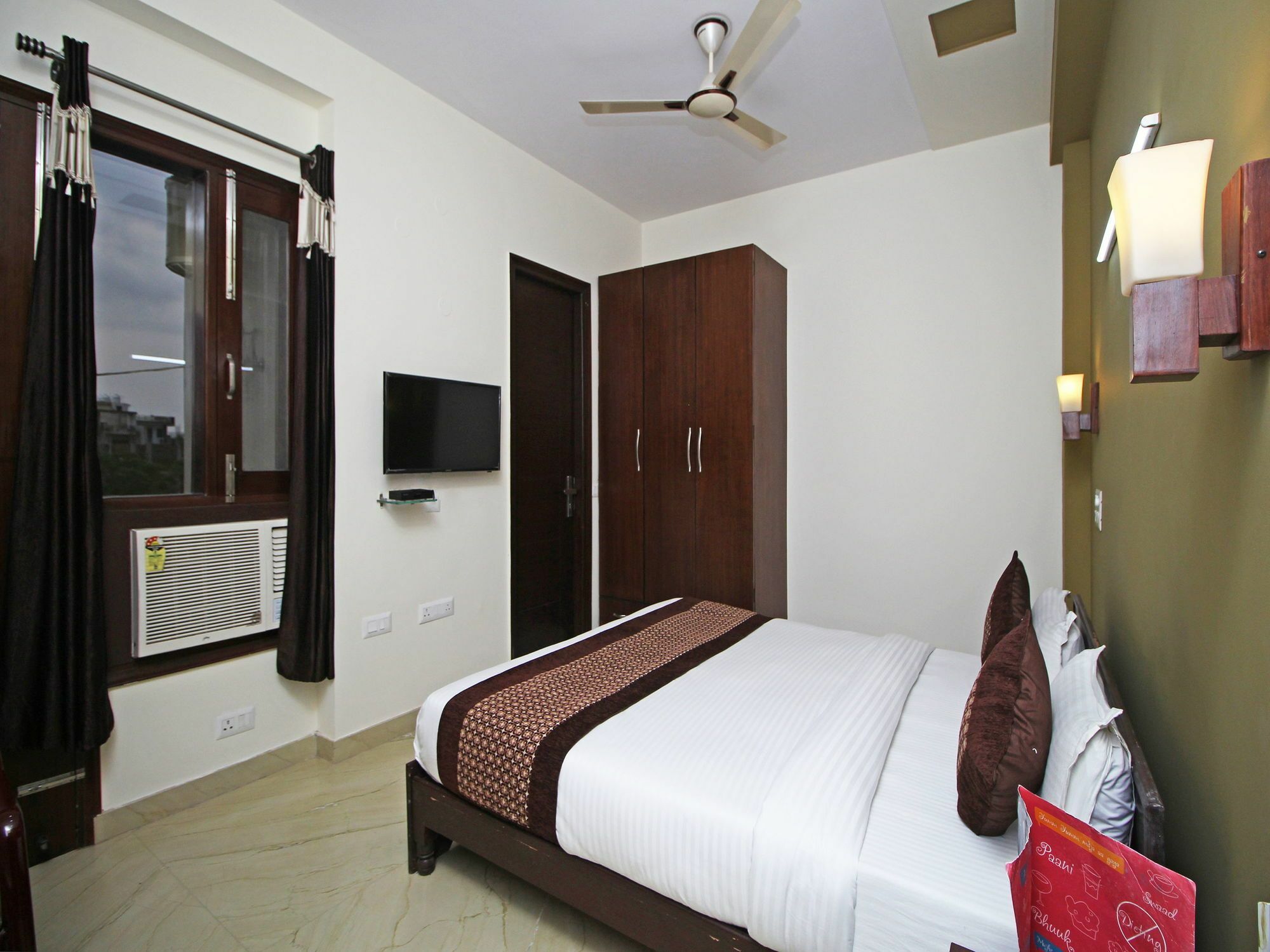 Fabhotel Mannat Residency Sec 52 คูร์เคาน์ ภายนอก รูปภาพ